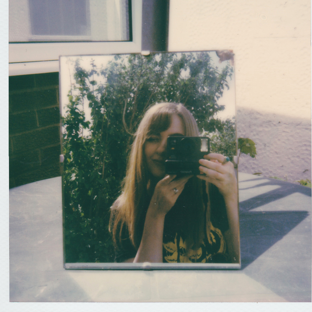 <em>Damaris H.</em>